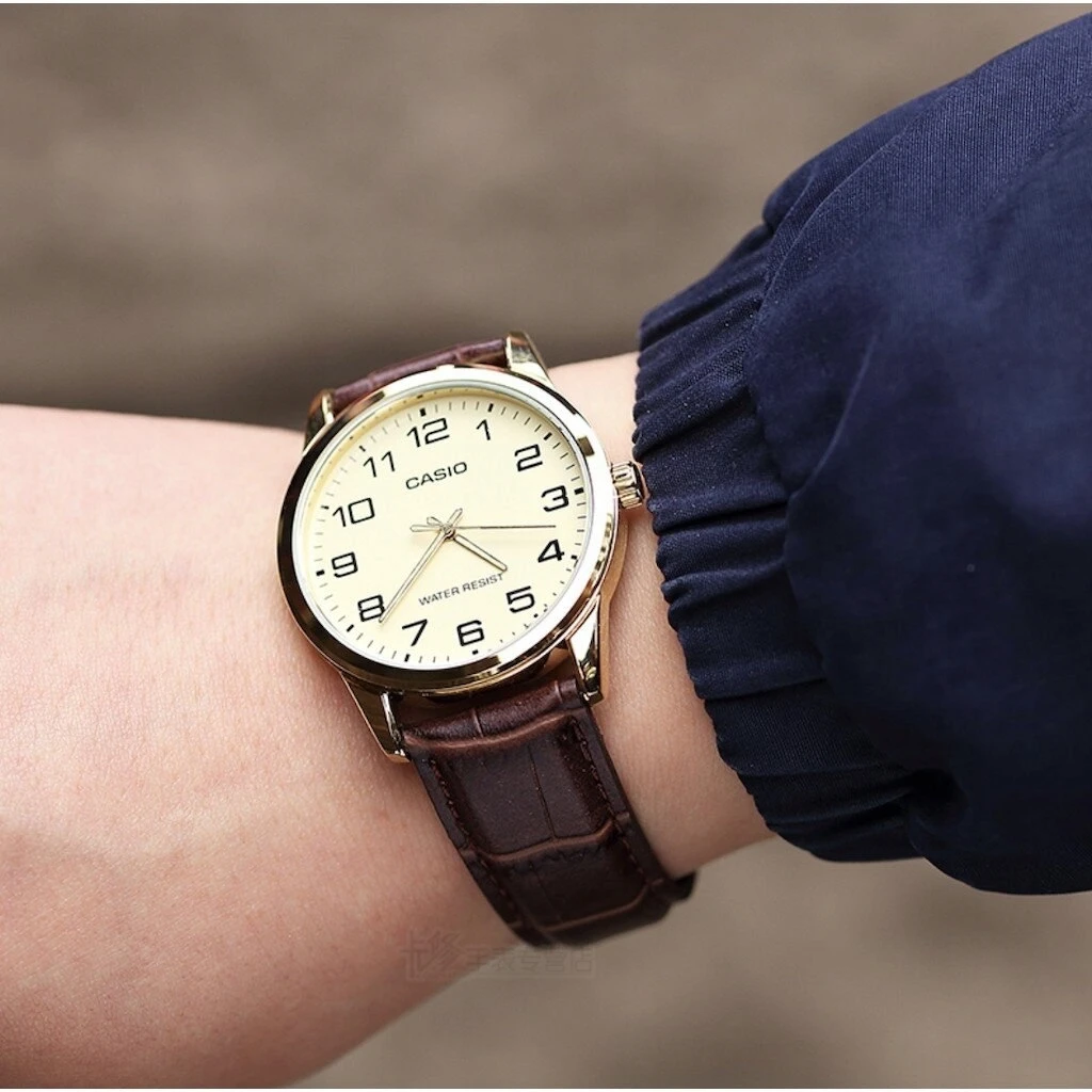 Zegarek męski Casio MTP-V001GL-9 na brązowym pasku, złota tarcza - zdjęcie 2 Zegarek męski Casio MTP-V001GL-9 na brązowym pasku, złota tarcza - zdjęcie 2