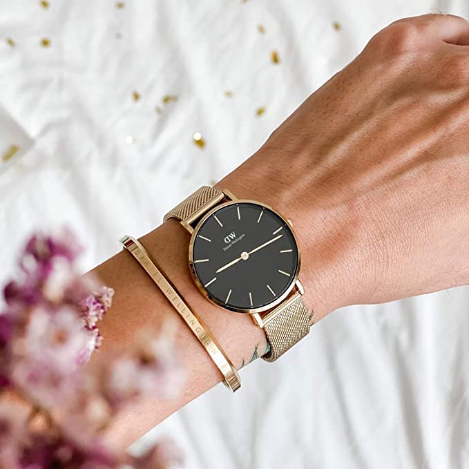 Zegarek damski Daniel Wellington DW00100347 na bransolecie złotej, czarna tarcza - zdjęcie 2 Zegarek damski Daniel Wellington DW00100347 na bransolecie złotej, czarna tarcza - zdjęcie 2
