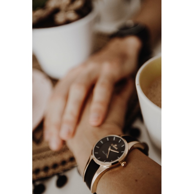 Elegancki zegarek damski na czarnym skórzanym pasku G. Rossi 8154A-1A2