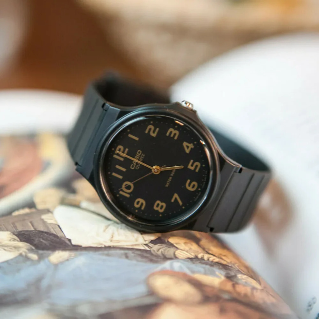 Zegarek Casio MQ-24-1B2LDF