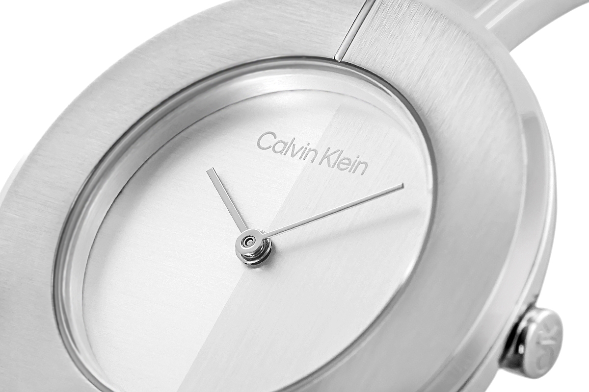 Zegarek damski CALVIN KLEIN Classic 25200022 na bransolecie srebrnej, srebrna tarcza - obrazek 4 Zegarek damski CALVIN KLEIN Classic 25200022 na bransolecie srebrnej, srebrna tarcza - obrazek 4