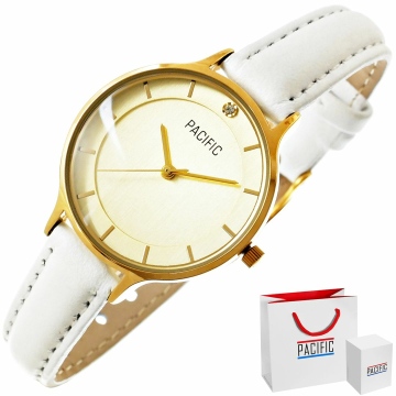 Zegarek damski marki Pacific na białym, skórzanym pasku. Złote wskazówki i indeksy na złotej tarczy bez cyfr. Złota koperta zegarka o średnicy 30 mm.