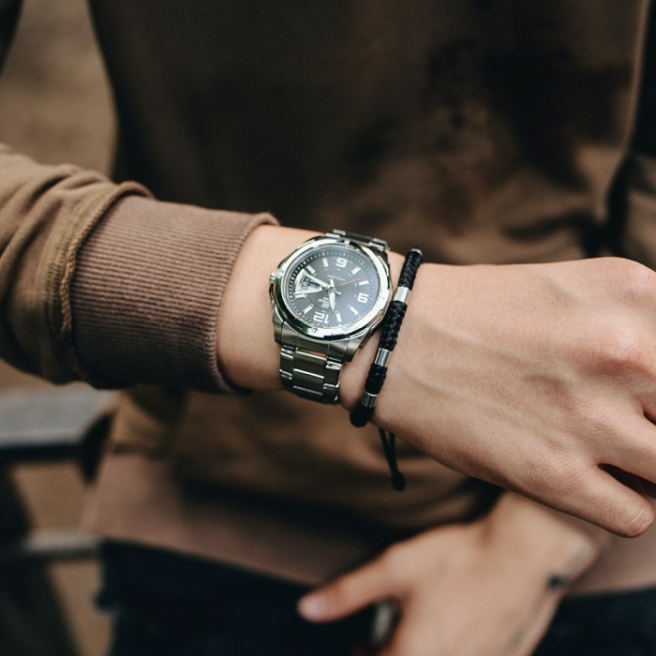 Zegarek Męski CASIO EDIFICE DRAGTON 10 BAR do Pływania EF-129D -1AVEF