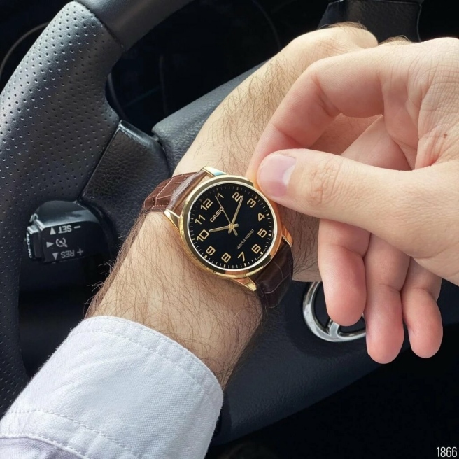 Zegarek Męski Brązowy pasek CASIO MTP-V001GL-1BUDF