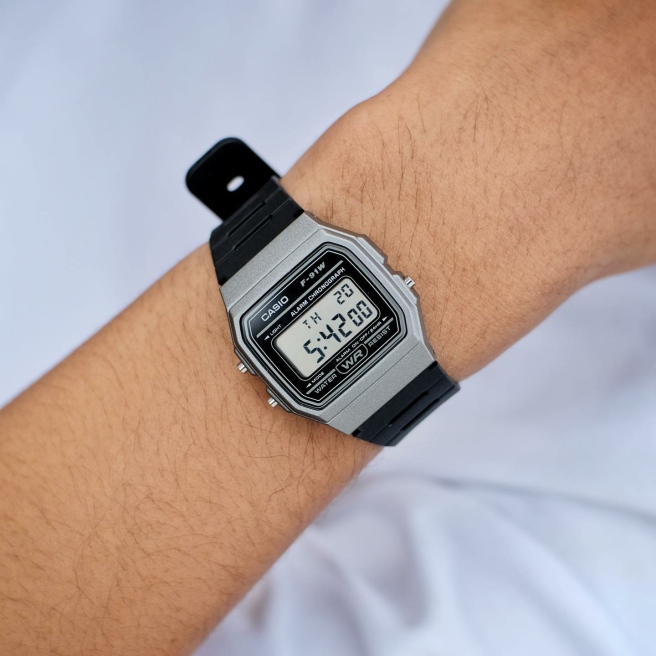 Zegarek Męski CASIO F-91WM-1BDF