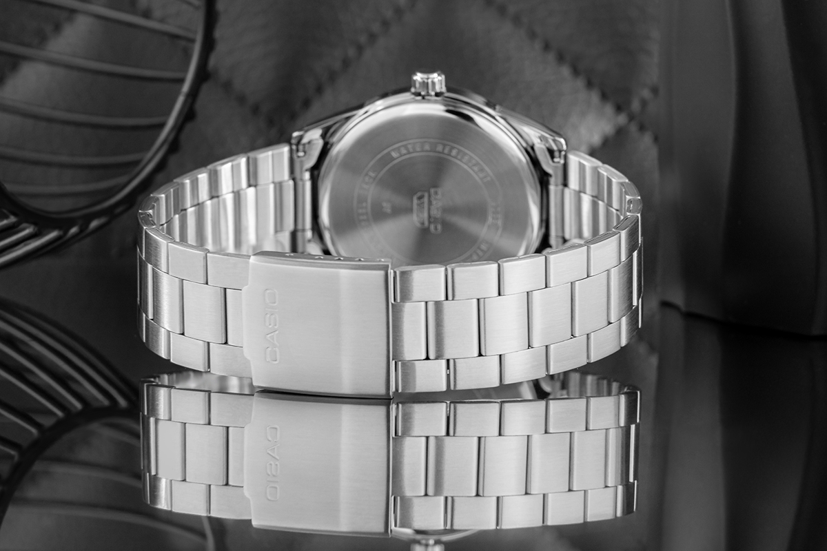 Zegarek Męski Casio MTP-VD03D-2A2UDF + BOX Zegarek Męski Casio MTP-VD03D-2A2UDF + BOX