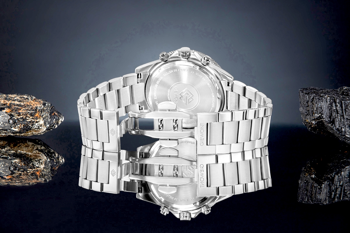 Zegarek męski Giewont GW3520-B3 Chronograph Sapphire na bransolecie srebrnej, niebieska tarcza - zdjęcie 6 Zegarek męski Giewont GW3520-B3 Chronograph Sapphire na bransolecie srebrnej, niebieska tarcza - zdjęcie 6