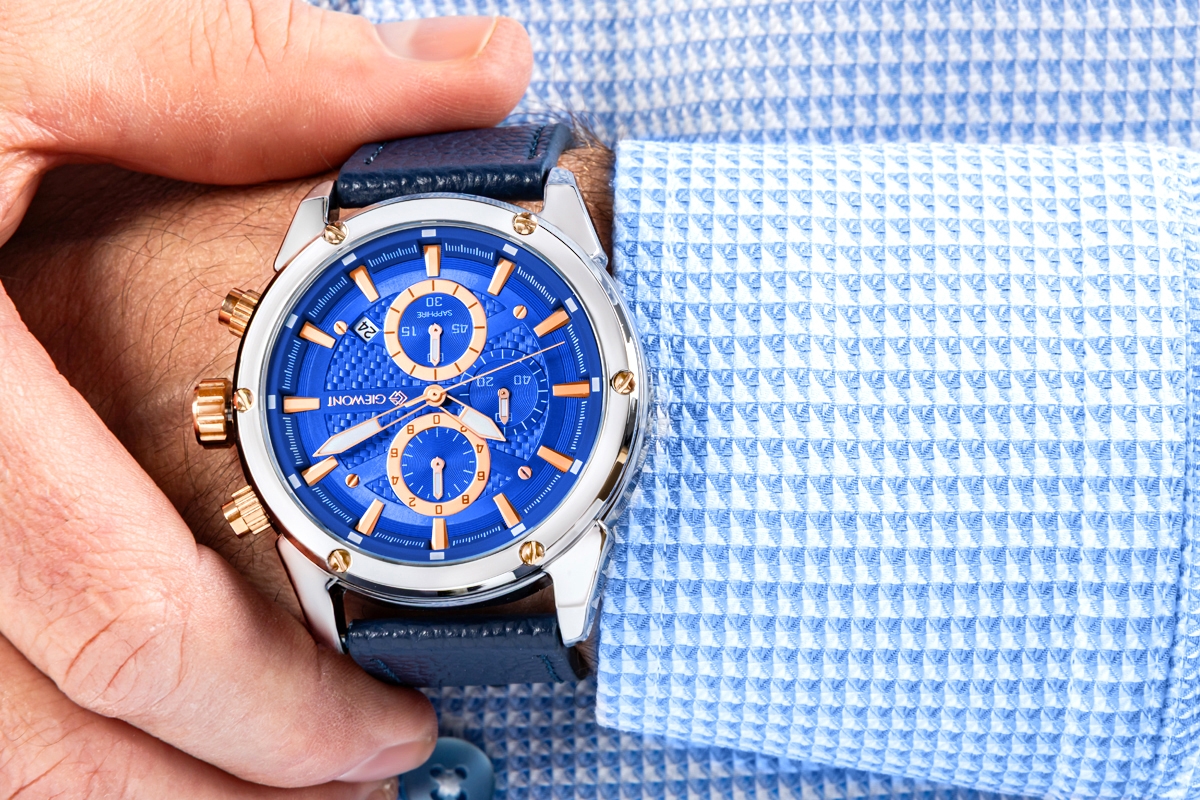 Zegarek męski Giewont GW8810-A2 Chronograph Sapphire na pasku granatowym, niebieska tarcza - zdjęcie 5 Zegarek męski Giewont GW8810-A2 Chronograph Sapphire na pasku granatowym, niebieska tarcza - zdjęcie 5