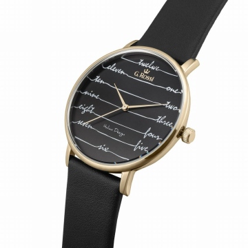 Zegarek damski marki G.Rossi na czarnym skórzanym pasku. Złote wskazówki na czarnej tarczy z charakterystycznymi cyframi pisanymi po angielsku. Złota koperta zegarka o średnicy 41 mm.