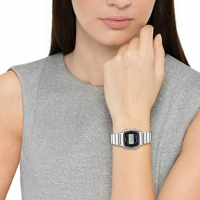 Zegarek damski Srebrny Casio Collection Retro LA670WA-1DF