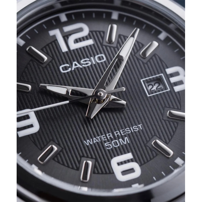 Zegarek damski na czarnym pasku Casio LTP-1314L-8AVDF