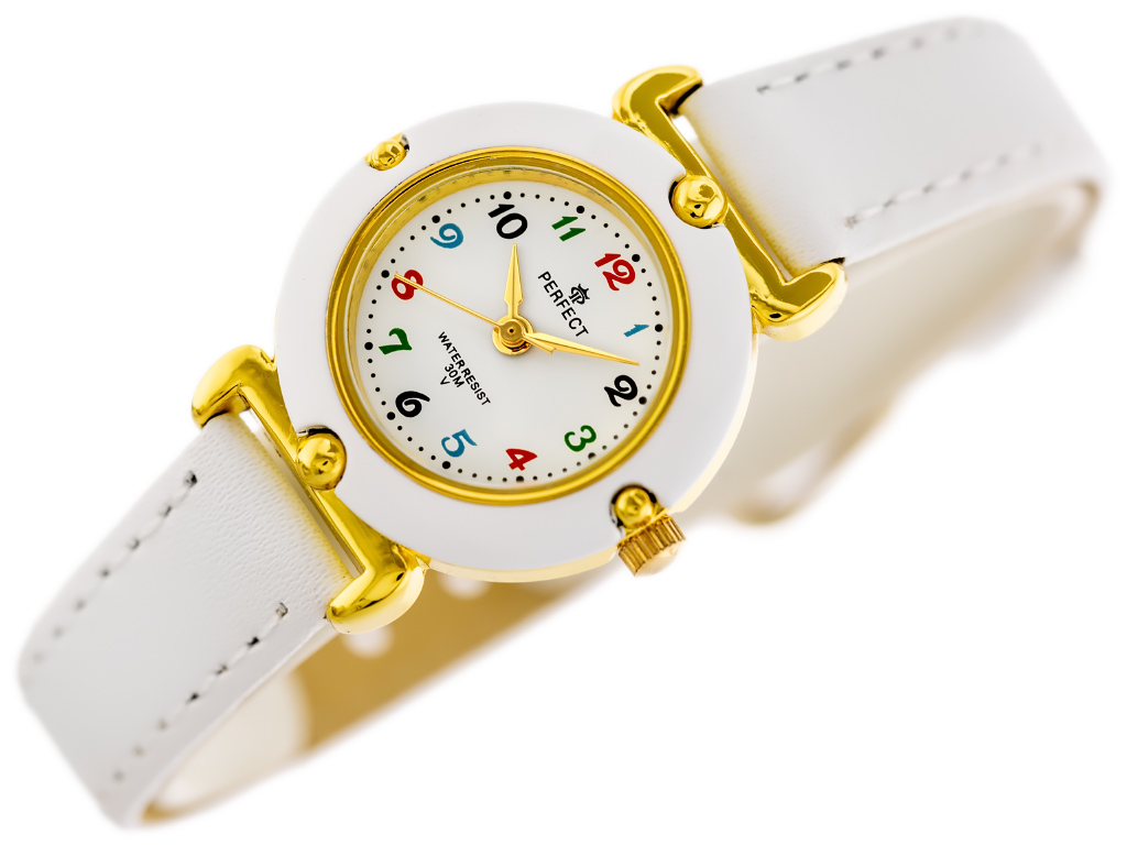 Zegarek prezentowy dla dziecka marki Perfect na Komunię Świętą. Zegarek na białym skórzanym pasku. Złote wskazówki, kolorowe indeksy na białej tarczy z cyframi arabskimi. Biało-złota koperta zegarka w rozmiarze 25 mm.